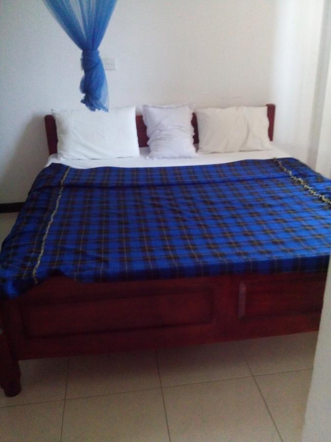 Hotel Whitehouse Tissamaharama Ngoại thất bức ảnh